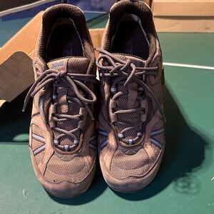 Outdoor athletic shoes